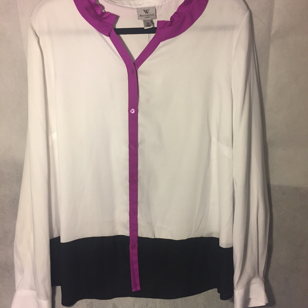 Worthington Long Sleeve Button Front Shirt